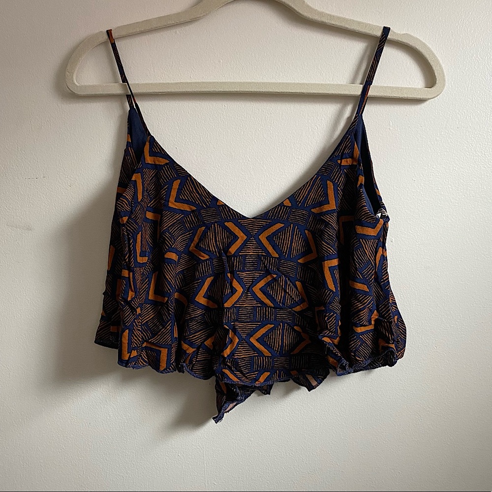 [3 for $12] UK2LA tribal print cropped top